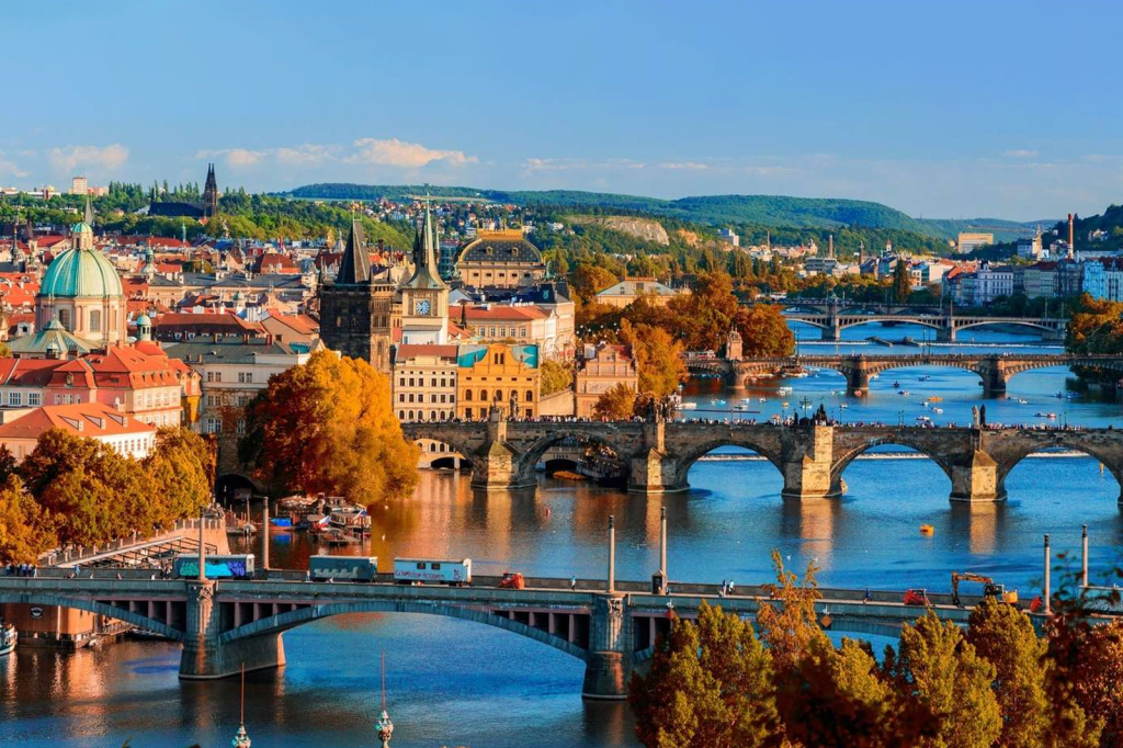 Prague,-Vienna-&-Budapest